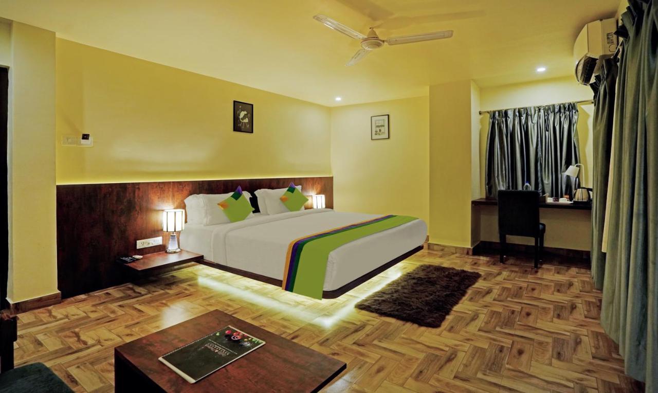 Treebo Golden Nest Hotel Bhubaneswar Exterior foto
