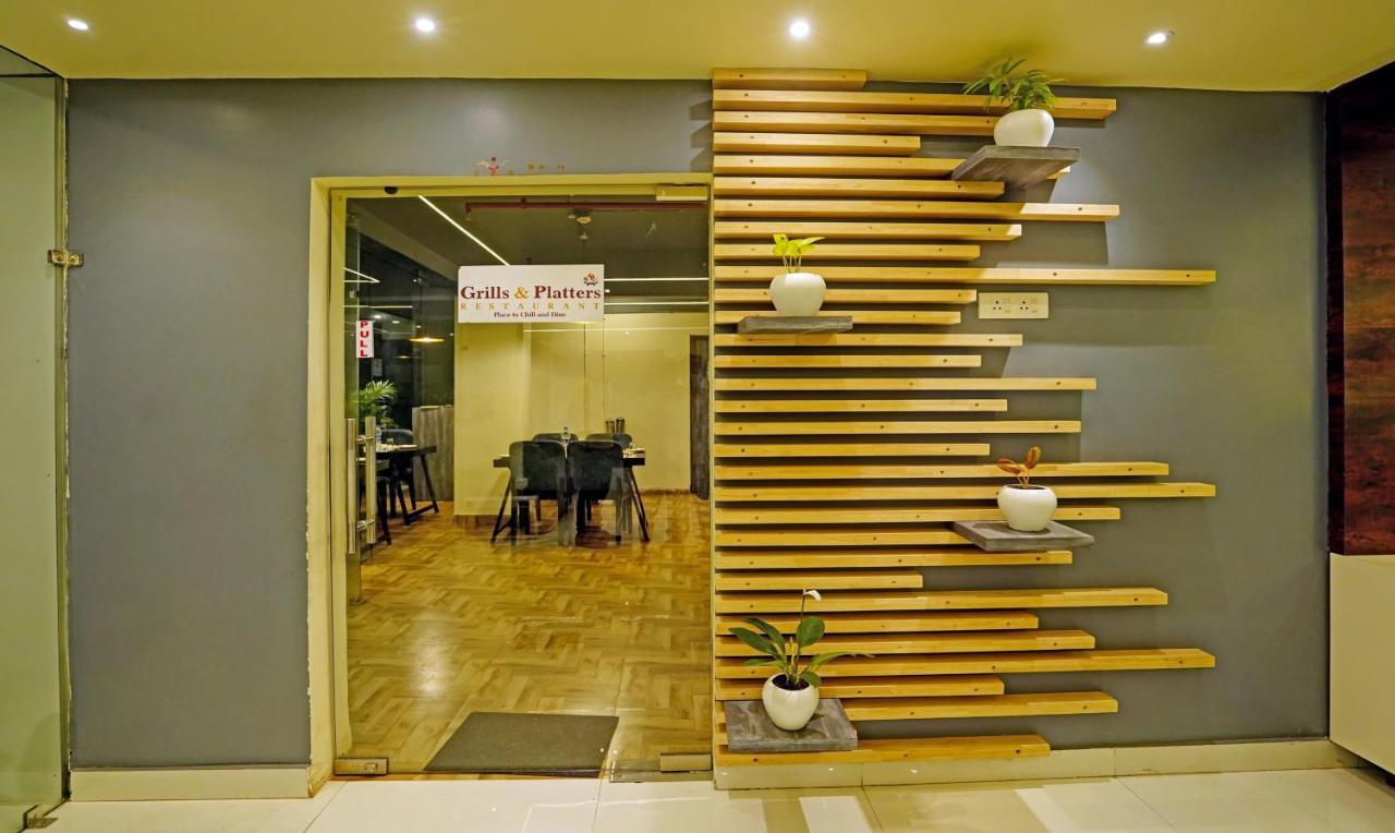 Treebo Golden Nest Hotel Bhubaneswar Exterior foto