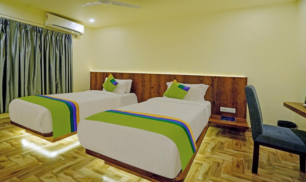 Treebo Golden Nest Hotel Bhubaneswar Exterior foto