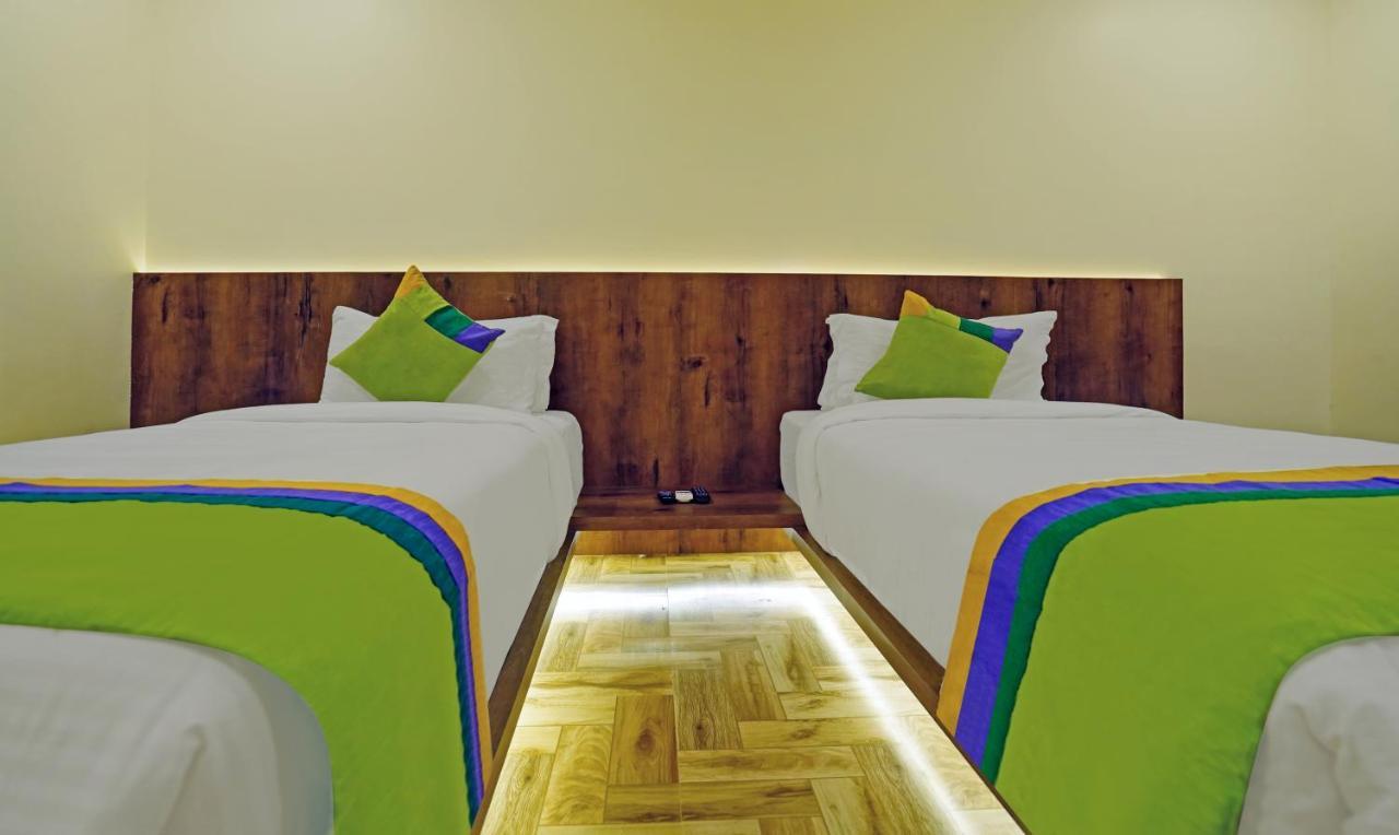 Treebo Golden Nest Hotel Bhubaneswar Exterior foto