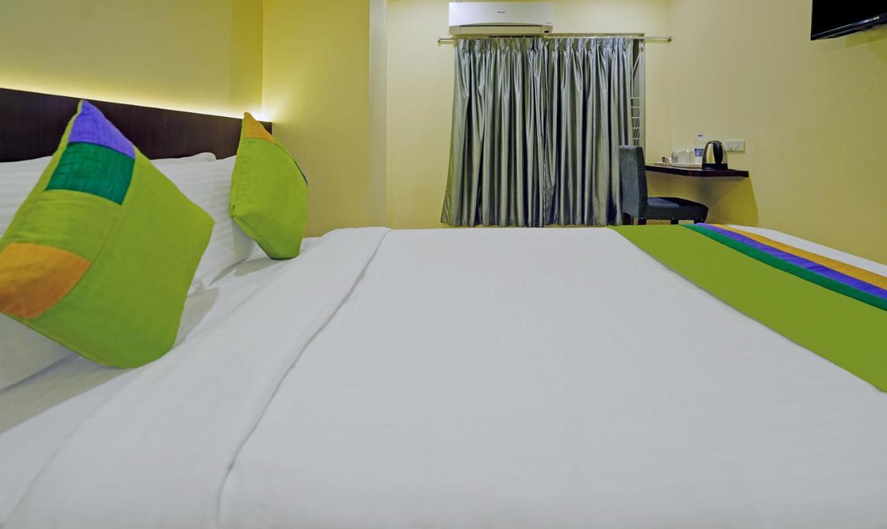 Treebo Golden Nest Hotel Bhubaneswar Exterior foto